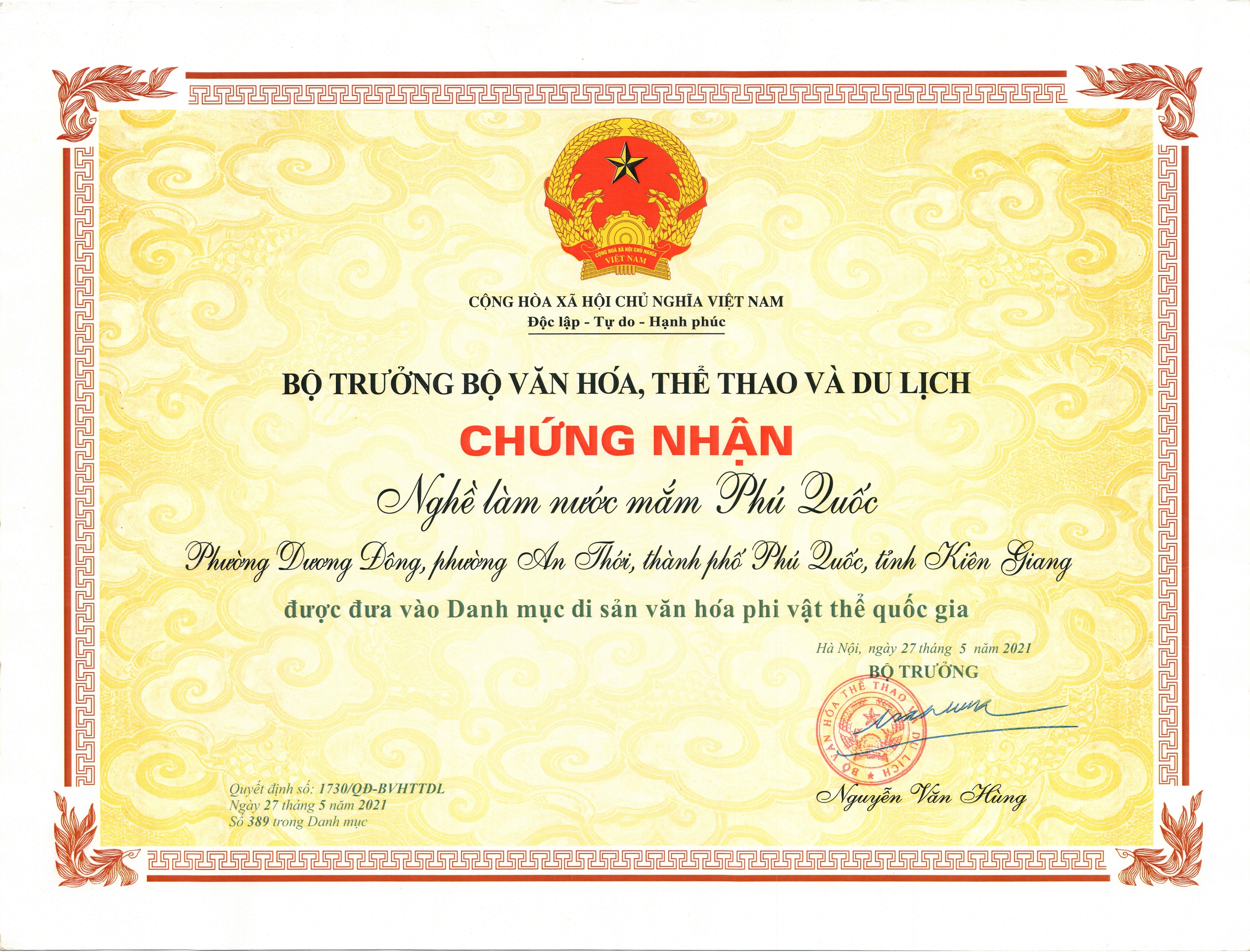 Bộ giấy tờ - chứng nhận